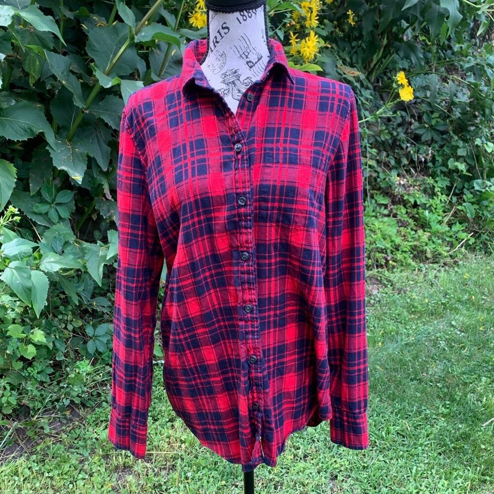 J. Crew boy fit red and blue plaid button up flannel